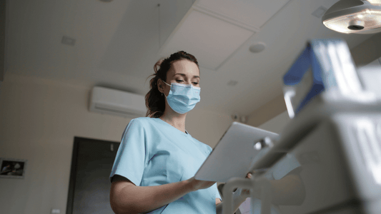 Choosing between a Level 2 and Level 3 surgical masks
